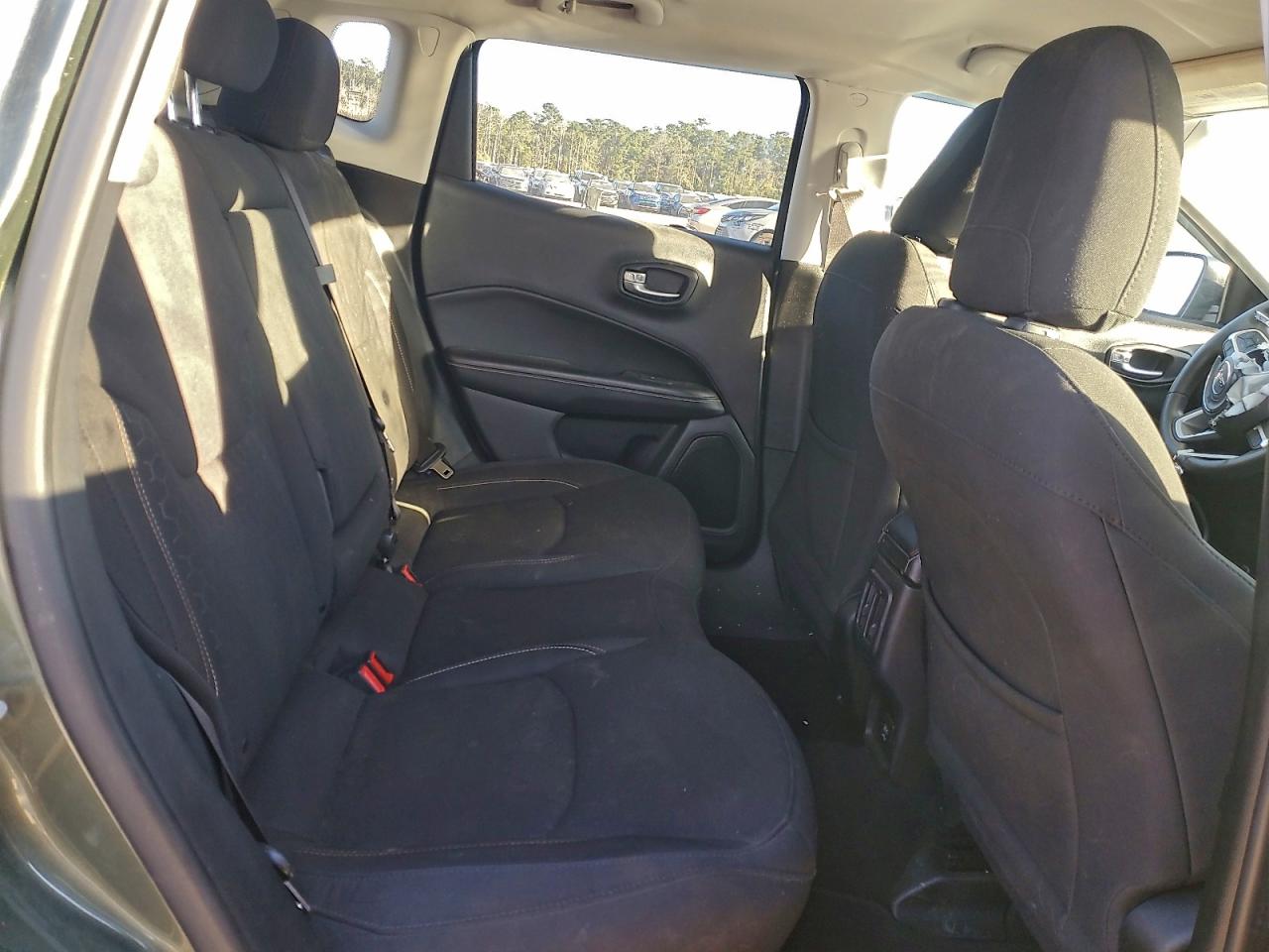 Jeep Compass Sport Image 7