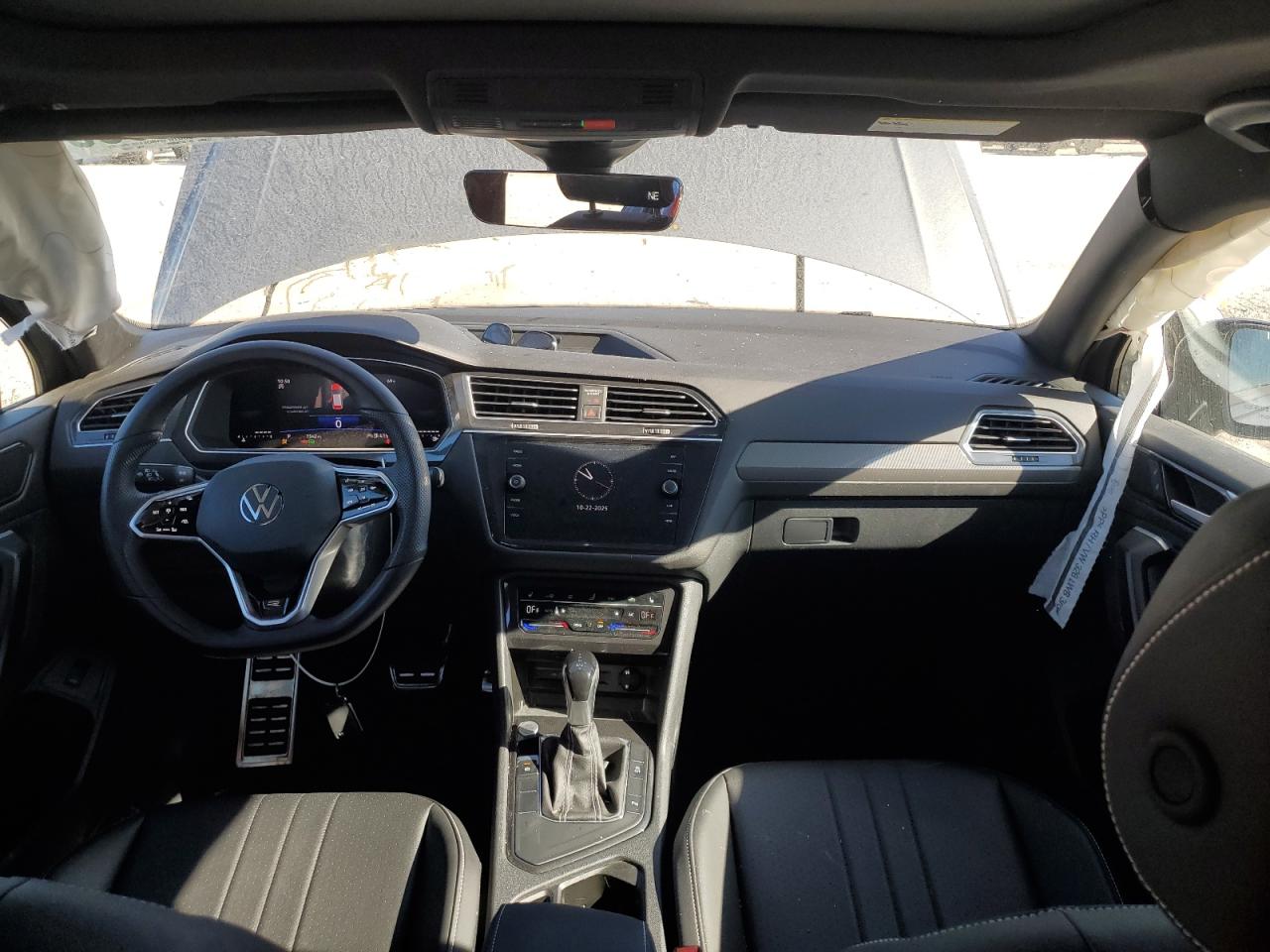 Volkswagen Tiguan Se R-line Black Image 6