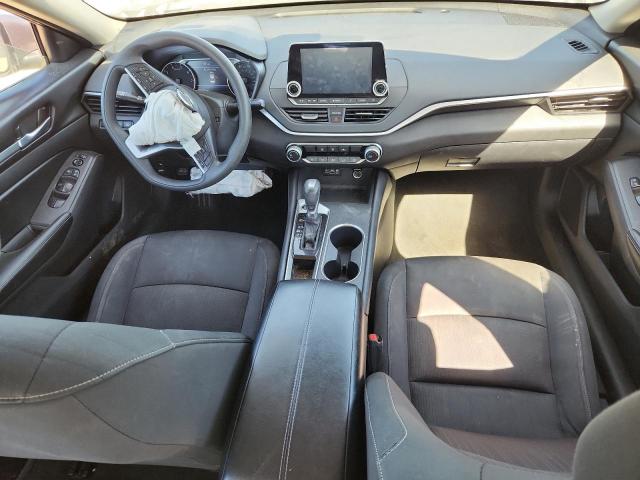 Nissan Altima Sv Image 4