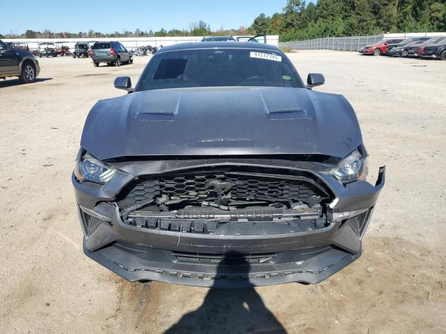 Ford Mustang Image 5