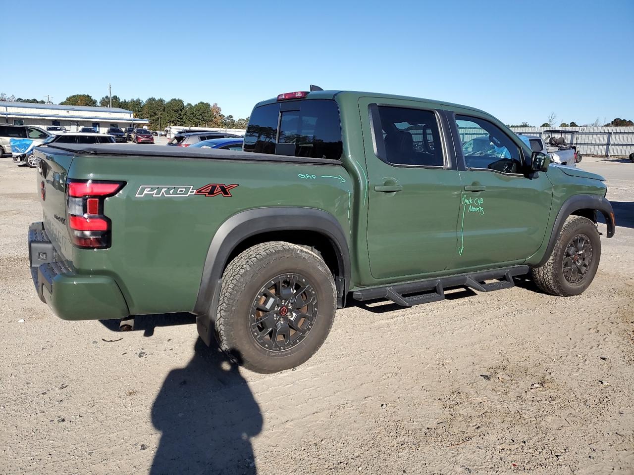 Nissan Frontier S Image 3