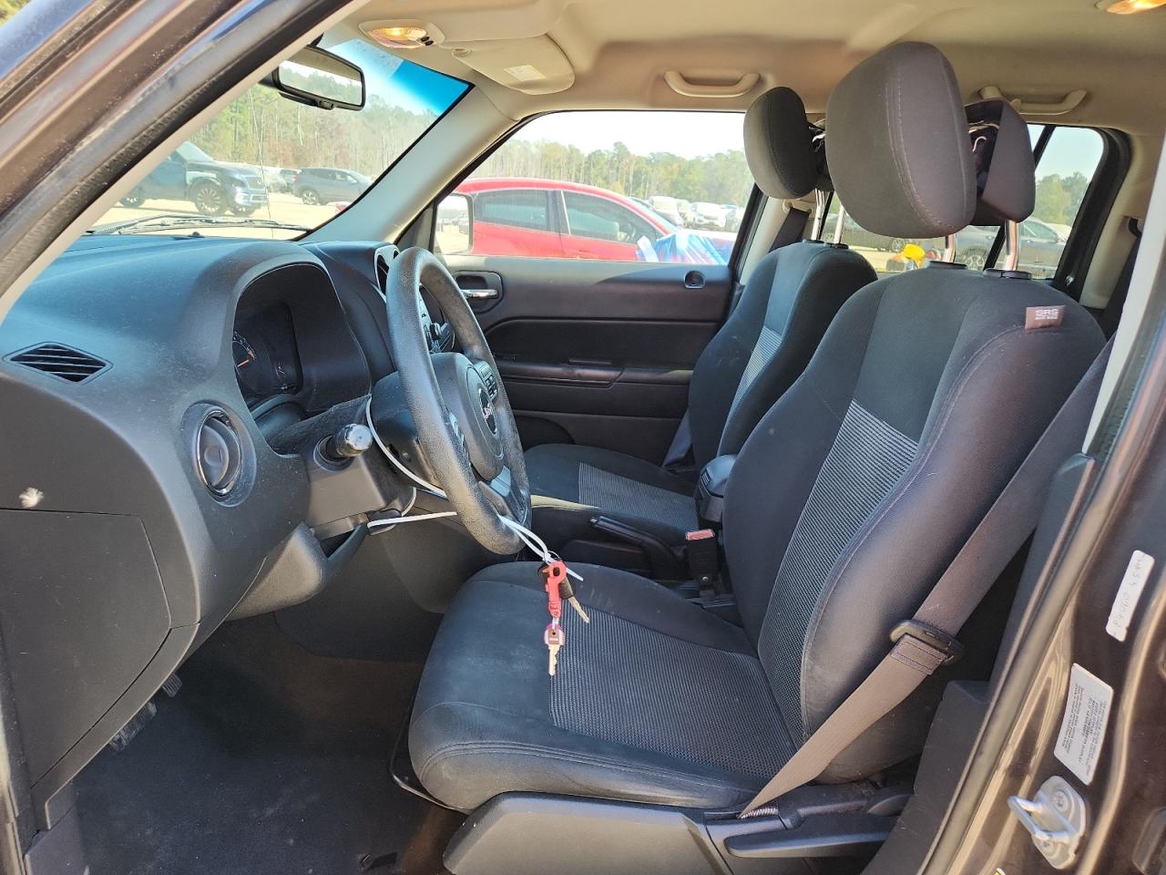 Jeep Patriot Sport Image 6