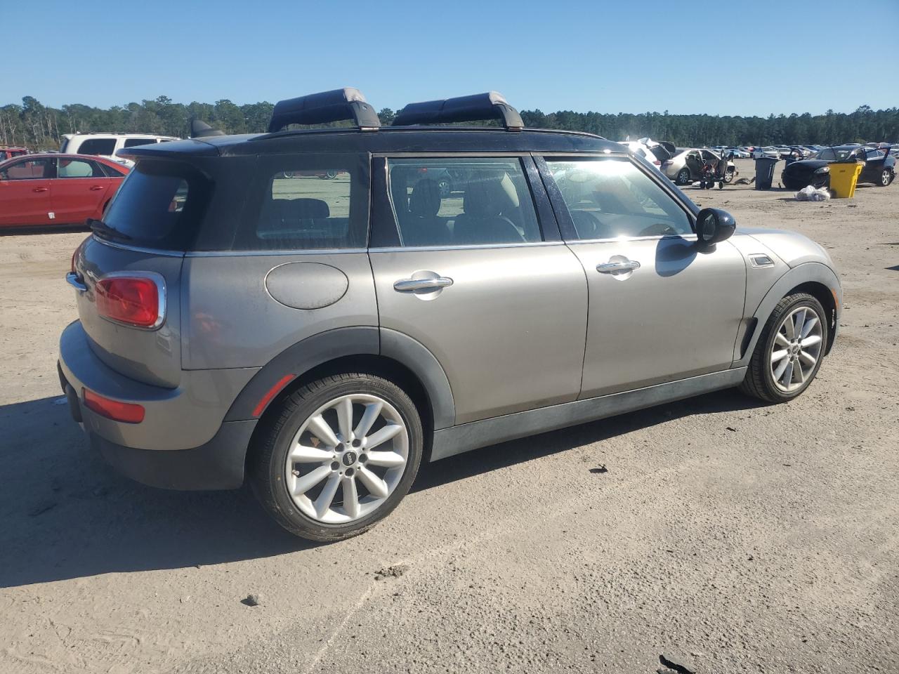 MINI Cooper Clubman Image 8