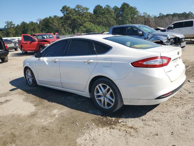 Ford Fusion Se Image 4