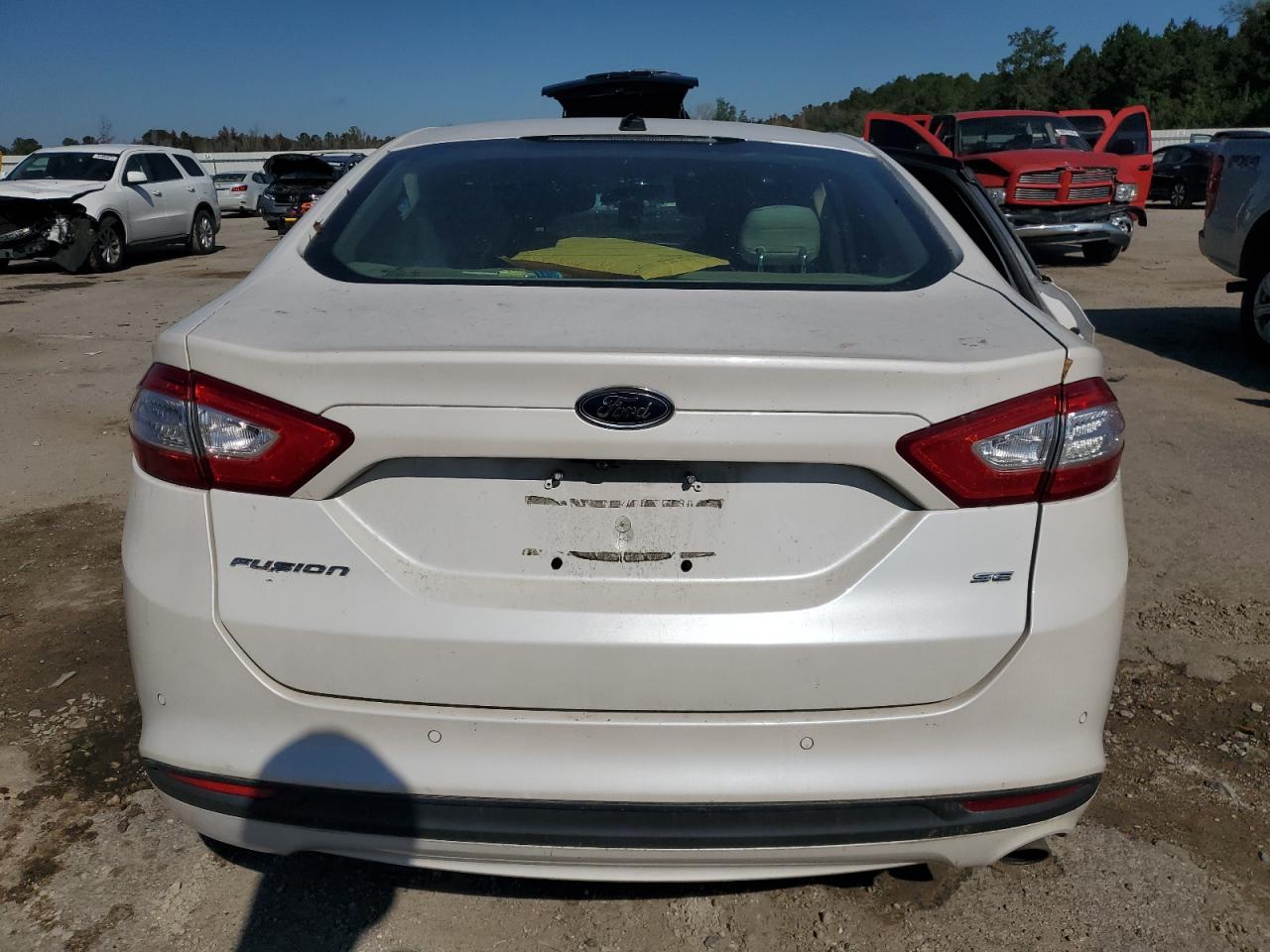 Ford Fusion Se Image 7
