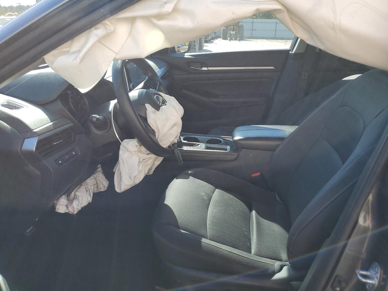 Nissan Altima Sv Image 5