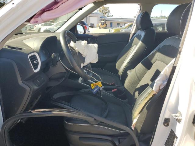 Hyundai VENUE Sel Image 4