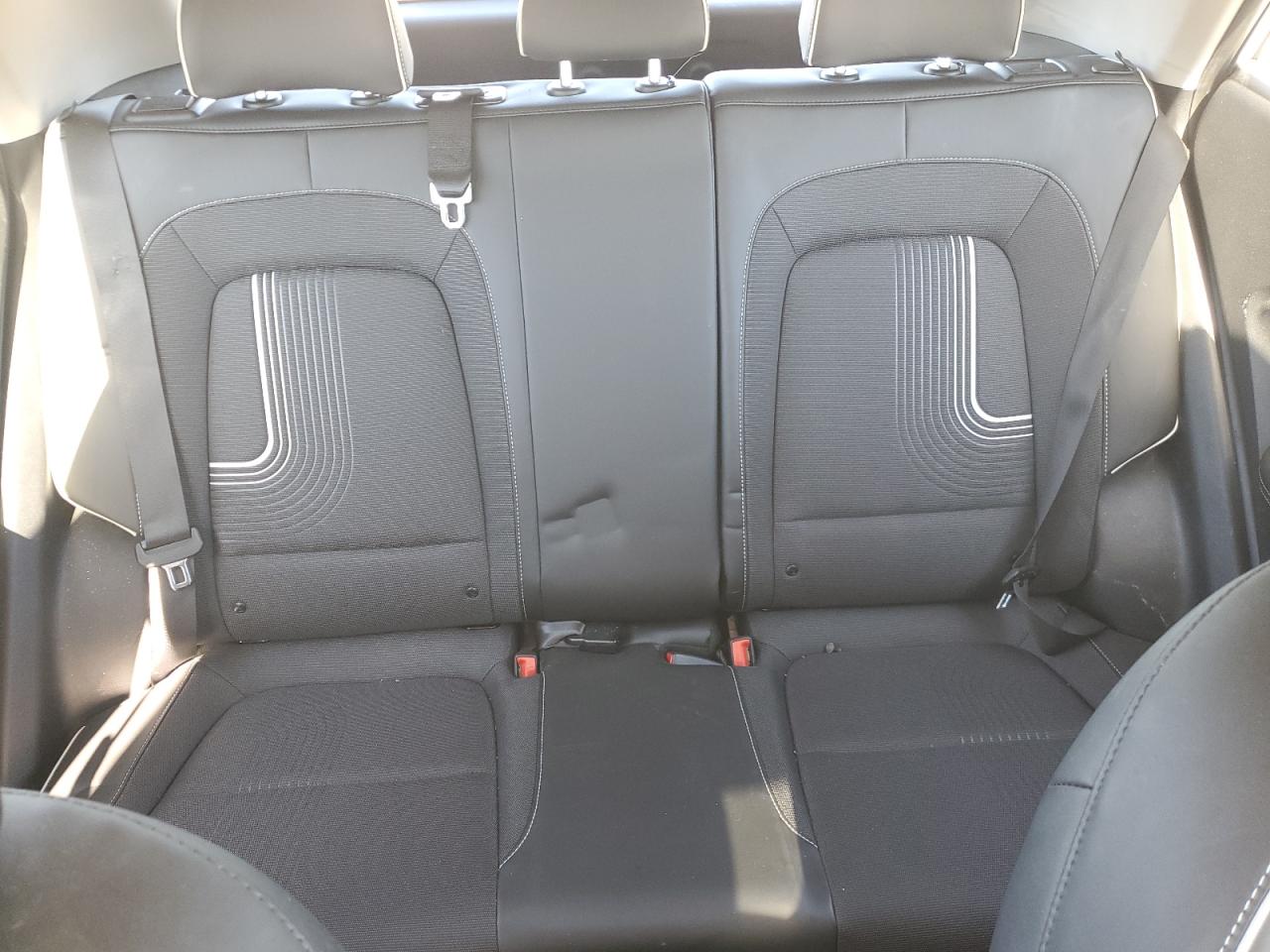 Hyundai VENUE Sel Image 9