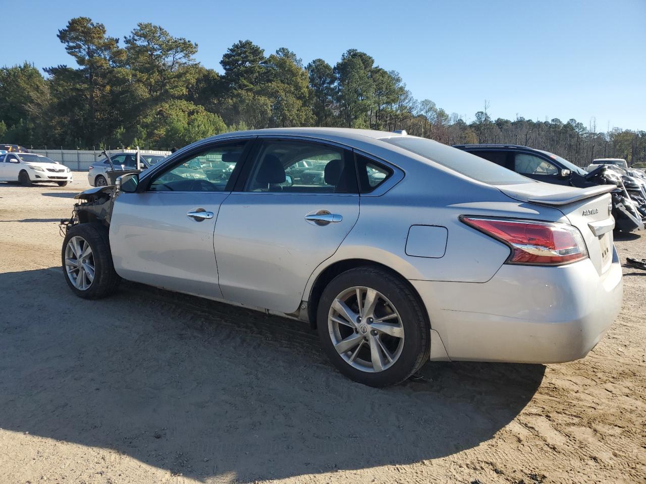 Nissan Altima 2.5 Image 10