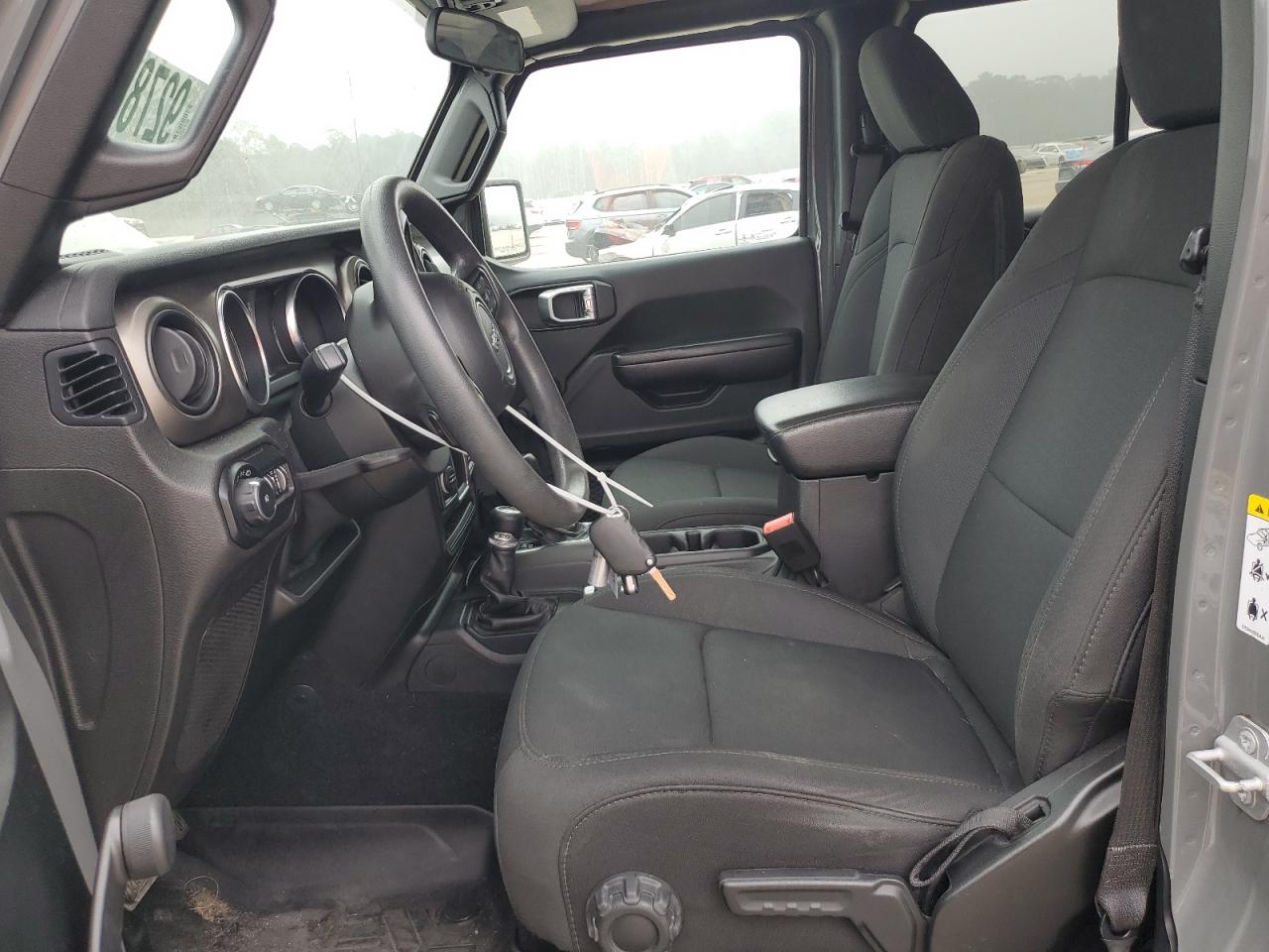 Jeep Wrangler Sport Image 3