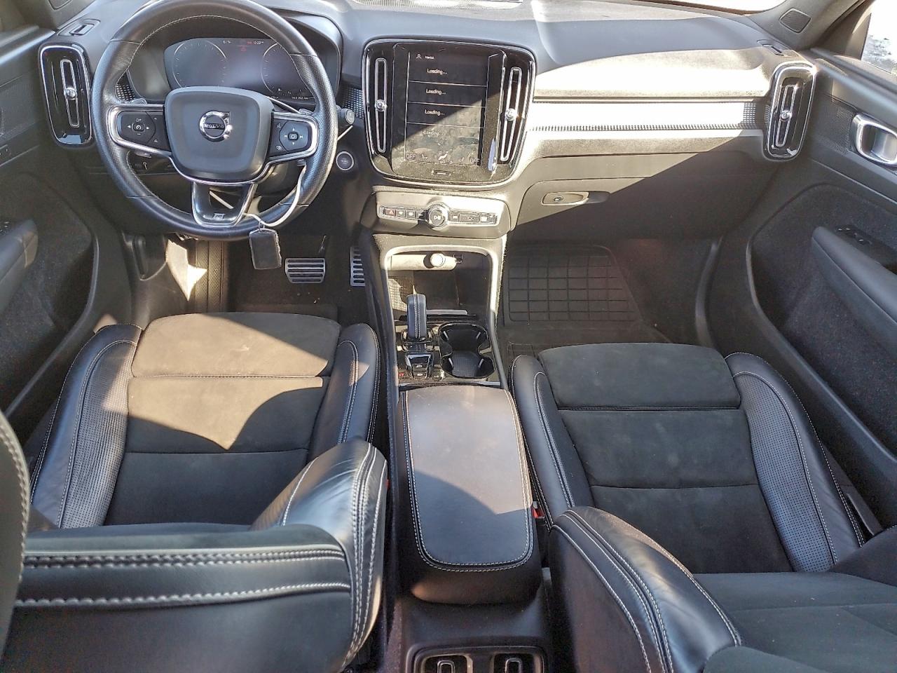 Volvo XC40 T5 R-design Image 13