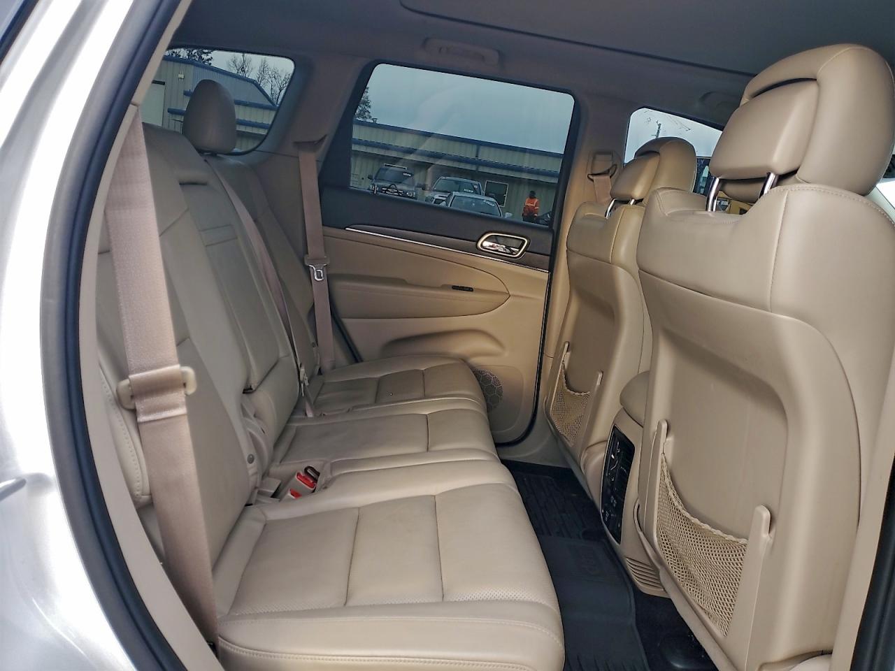 Jeep Grand Cherokee Limited Image 3