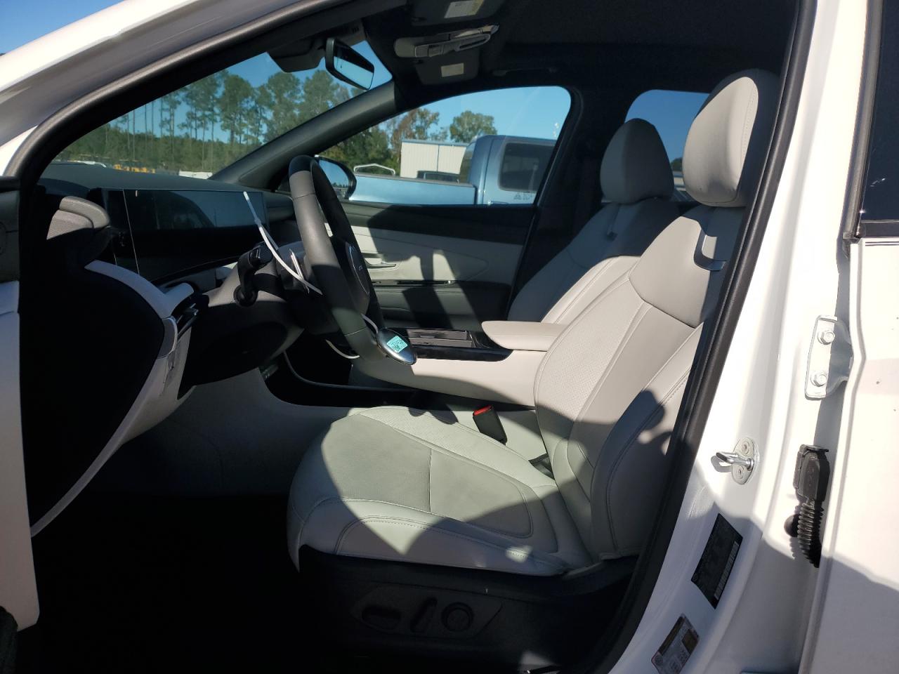 Hyundai TUCSON Limited Image 5