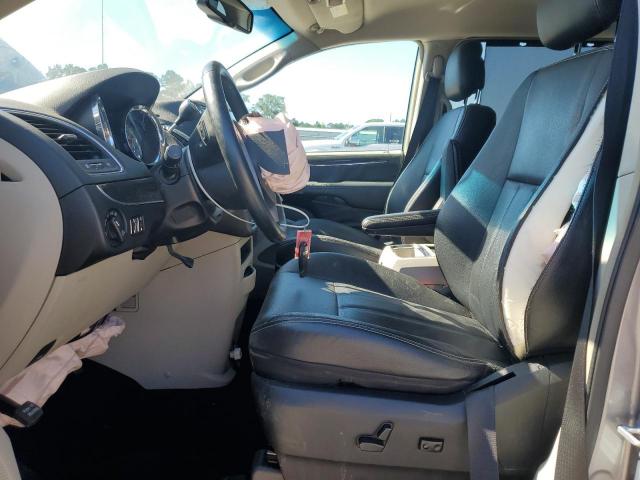 Chrysler Minivan Touring Image 8