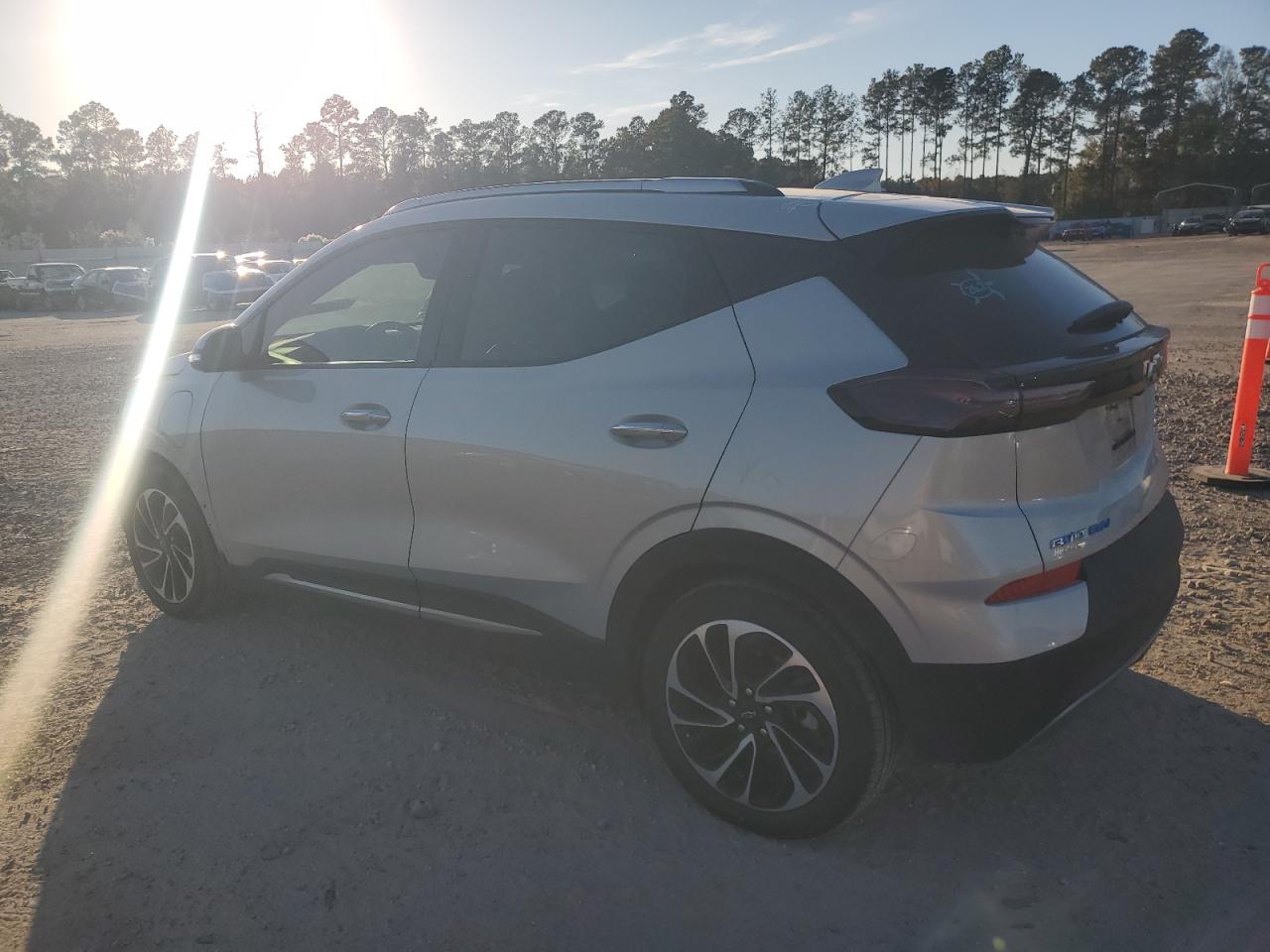 Chevrolet Bolt Premier Image 5