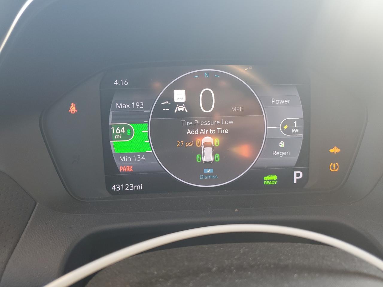 Chevrolet Bolt Premier Image 7