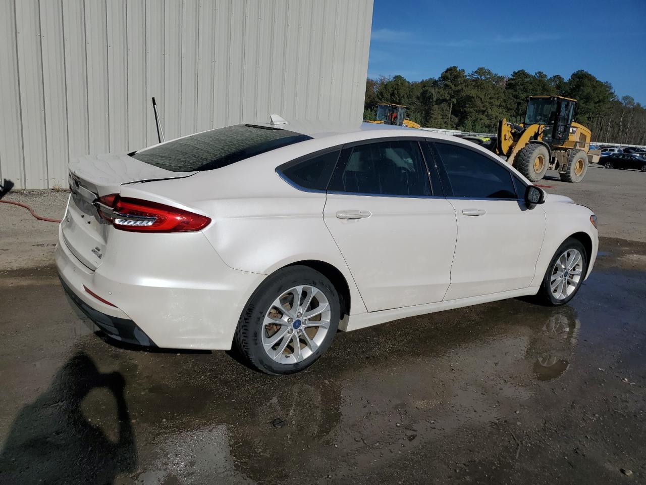 Ford Fusion Se Image 4