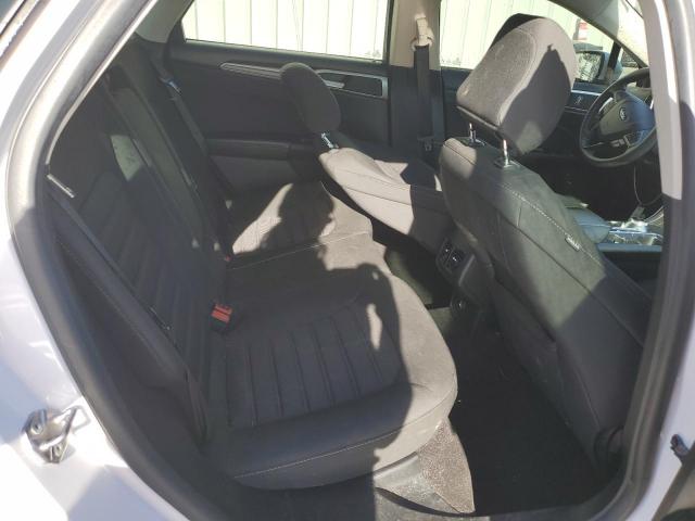 Ford Fusion Se Image 10