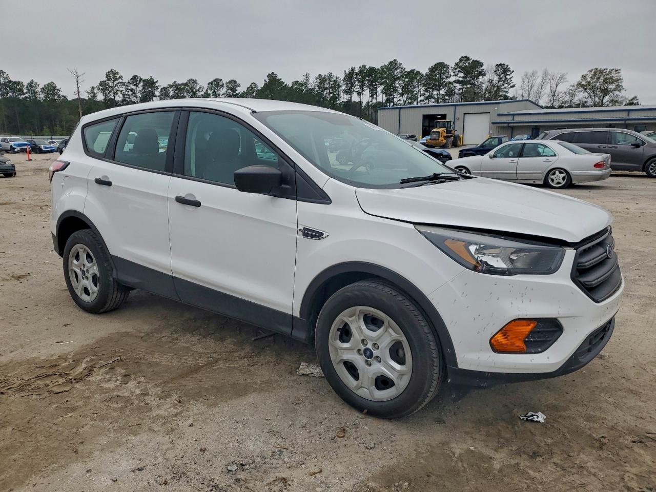 Ford Escape S Image 4