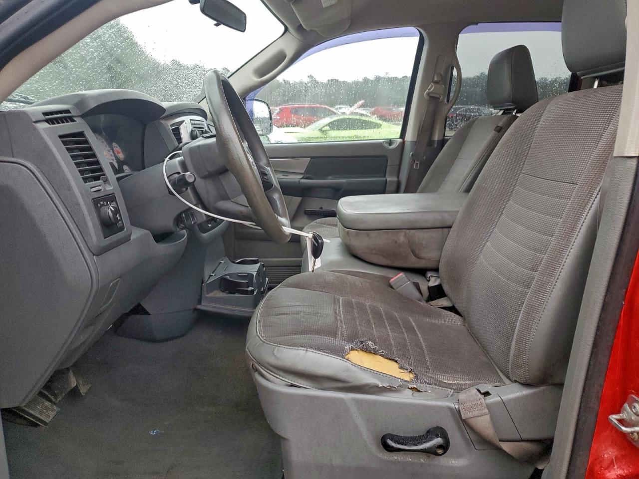 Dodge Ram 1500 St Image 4