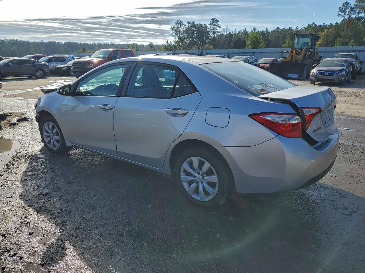 Toyota Corolla L Image 11