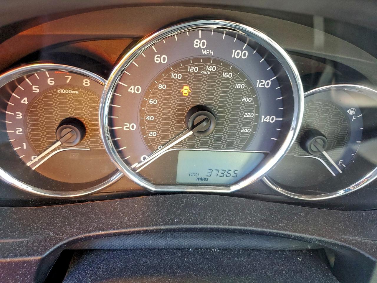 Toyota Corolla L Image 4