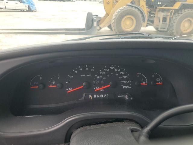 Ford Econoline E150 Van Image 8