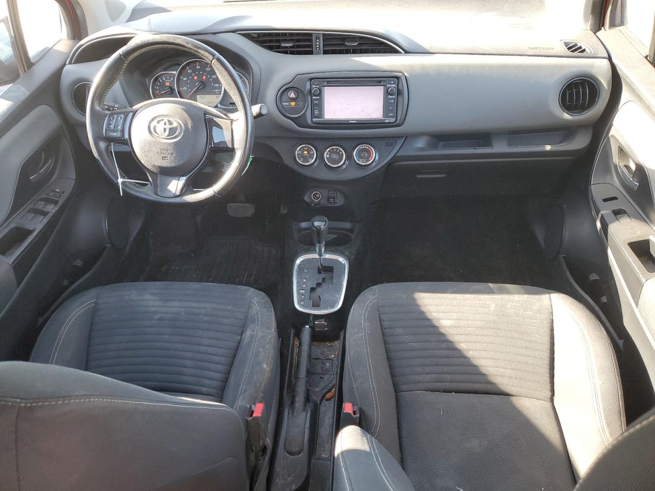 Toyota Yaris Image 7