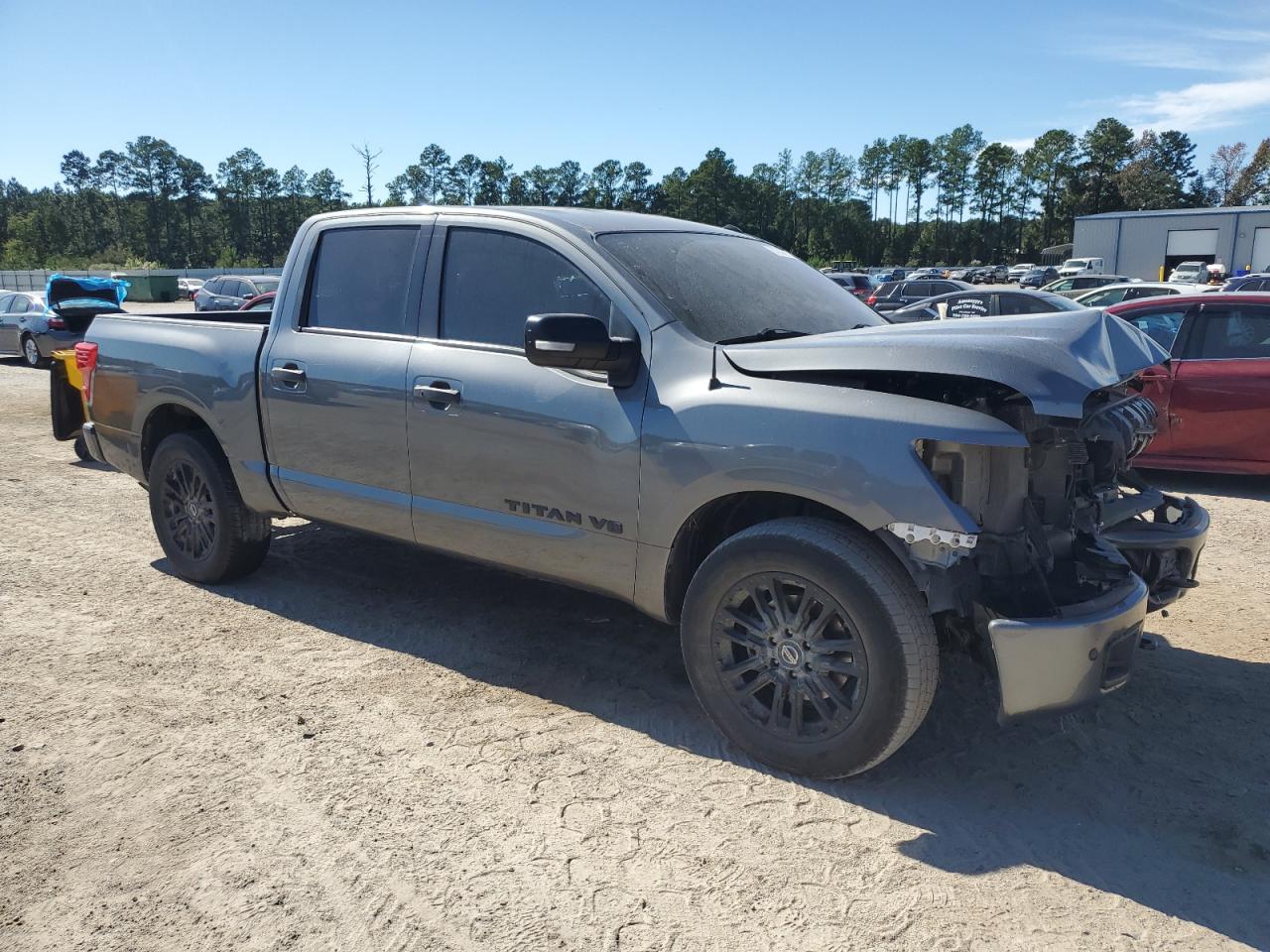 Nissan Titan Sv Image 12