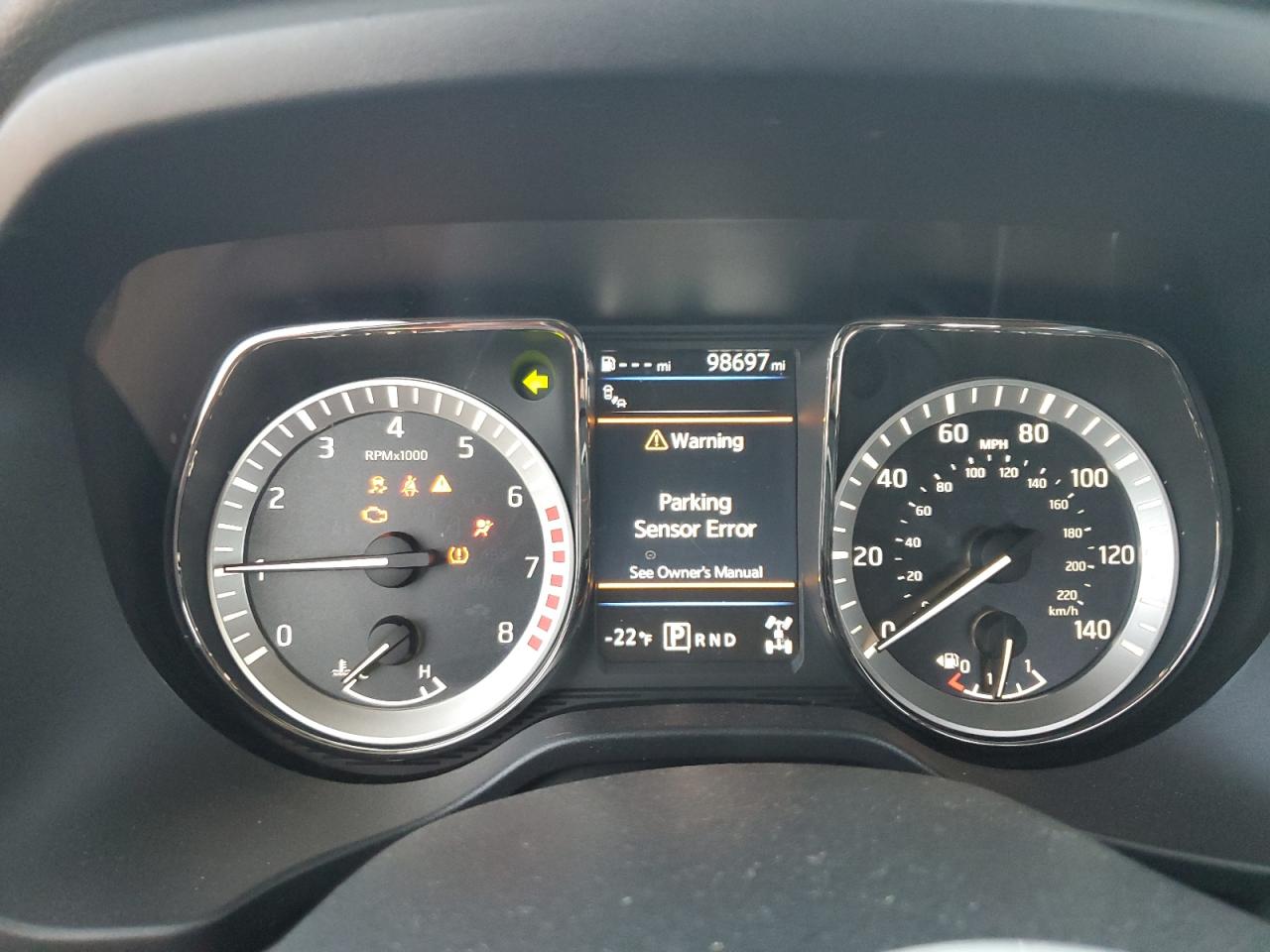 Nissan Titan Sv Image 9