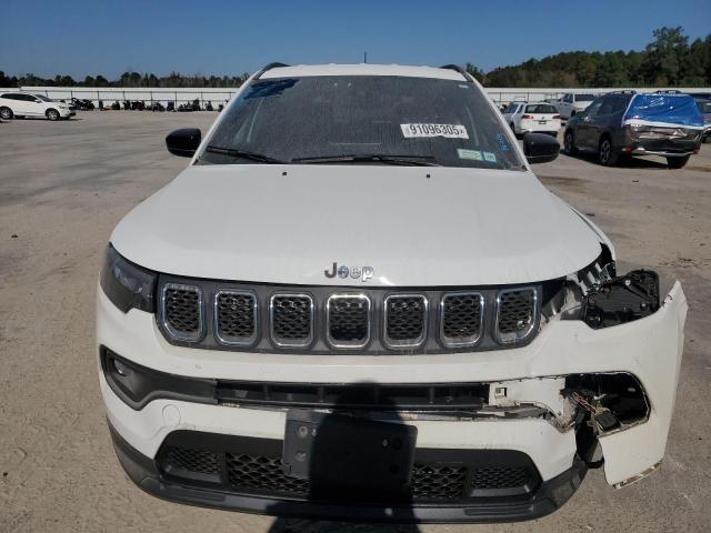 Jeep Compass Latitude Image 6