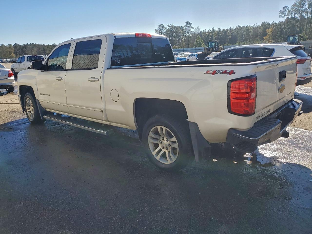 Chevrolet Silverado K1500 Lt Image 9