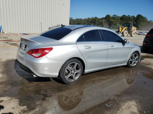 Mercedes-Benz Cla-class 250 4matic Image 4