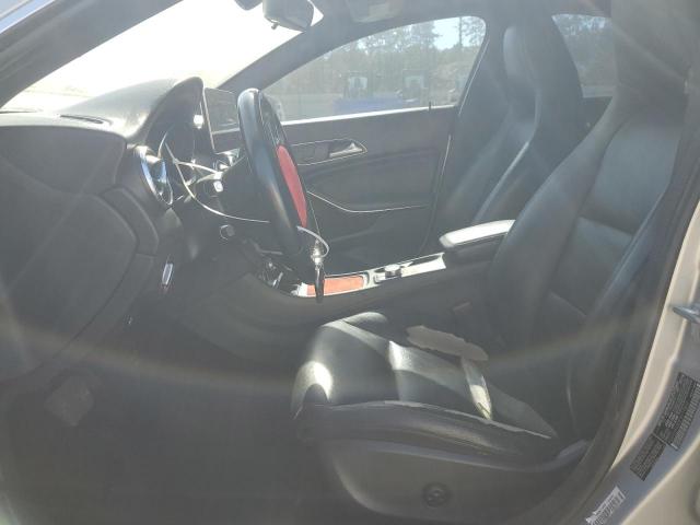 Mercedes-Benz Cla-class 250 4matic Image 6