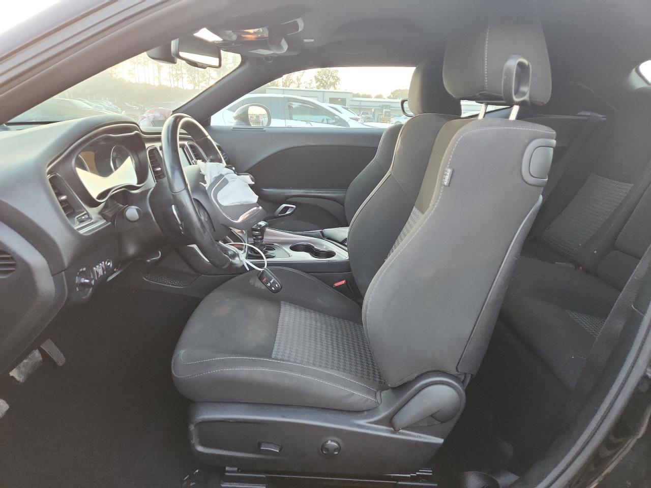 Dodge Challenger Gt Image 2