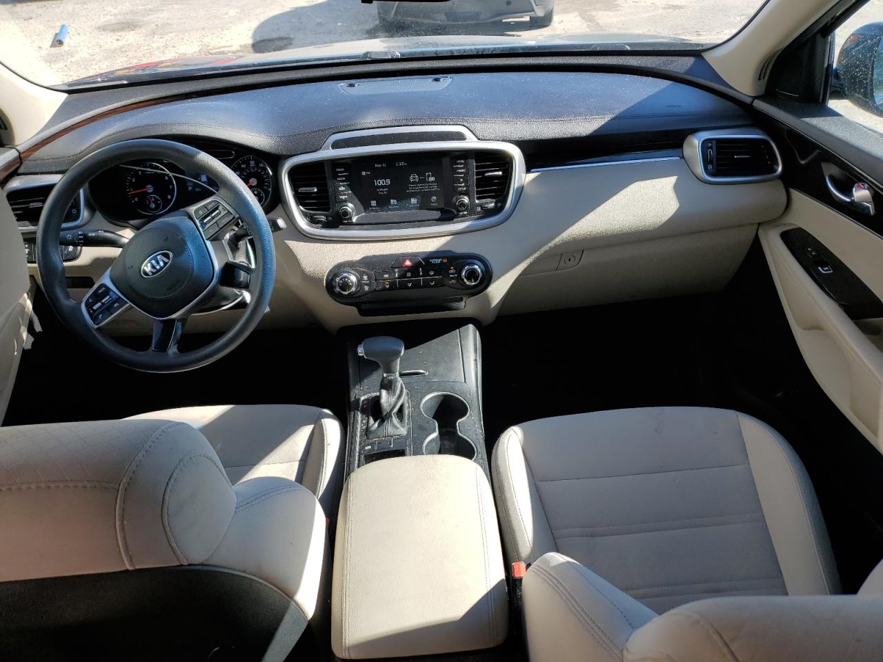 Kia Sorento L Image 10