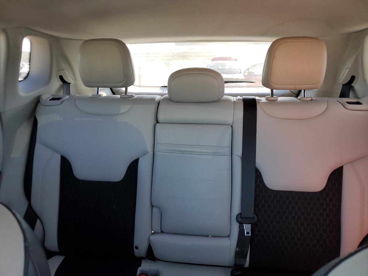 Jeep Compass Latitude Image 3