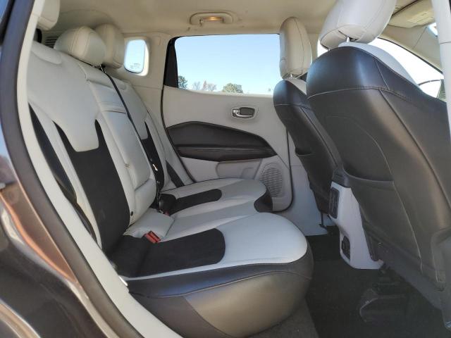 Jeep Compass Latitude Image 12