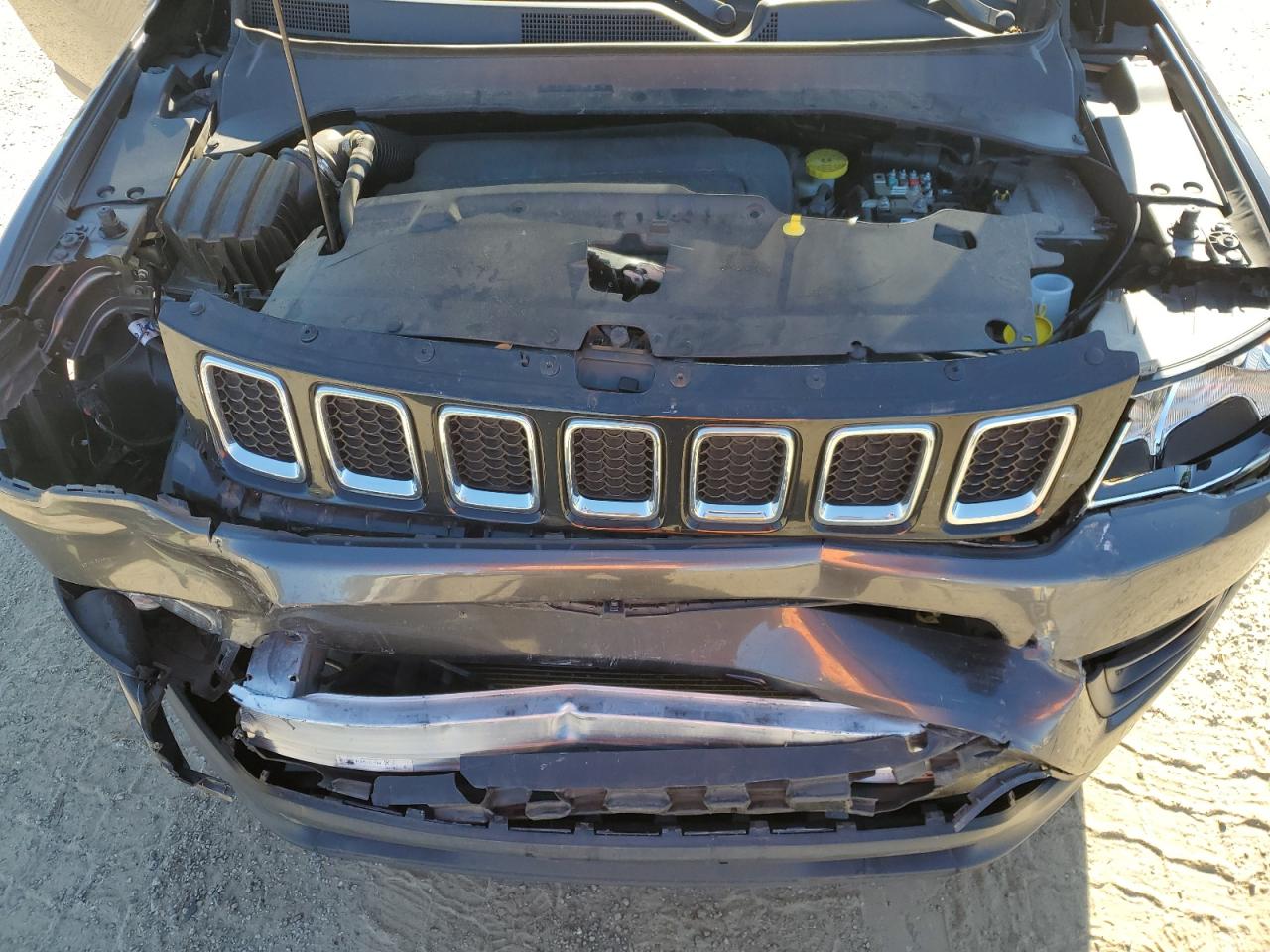 Jeep Compass Latitude Image 10