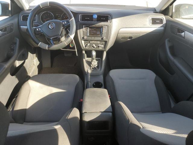 Volkswagen Jetta S Image 9