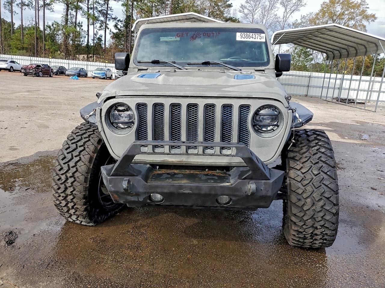 Jeep Wrangler Rubicon Image 4