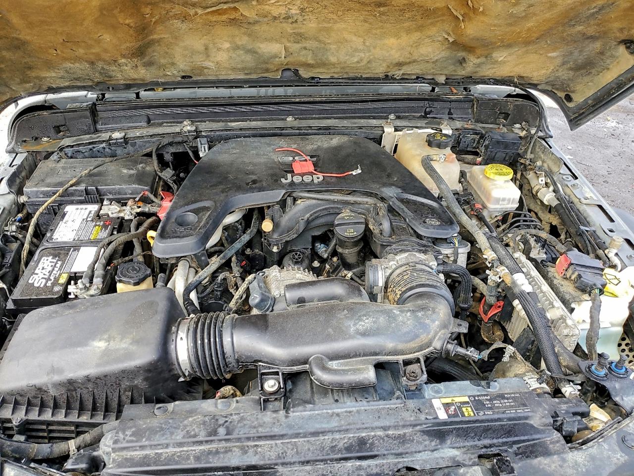 Jeep Wrangler Rubicon Image 10