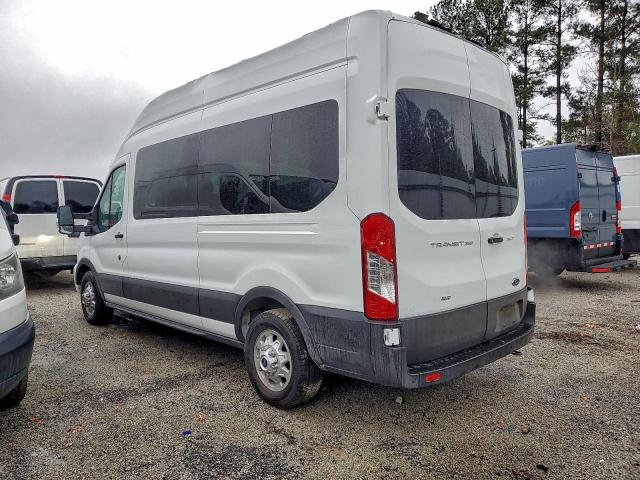 Ford Transit T-350 Image 11