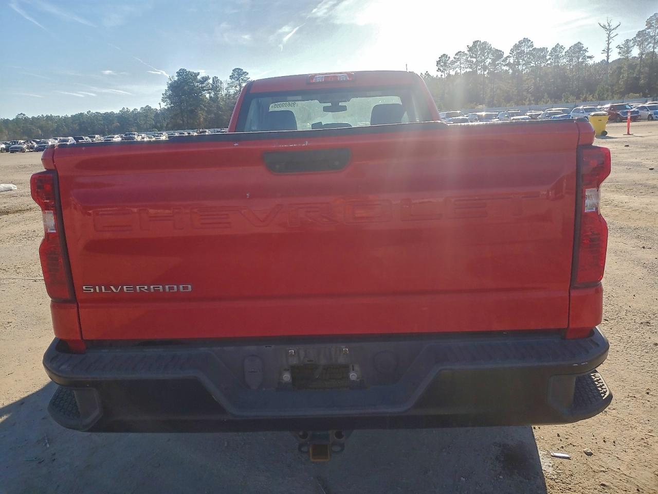 Chevrolet Silverado C1500 Image 9