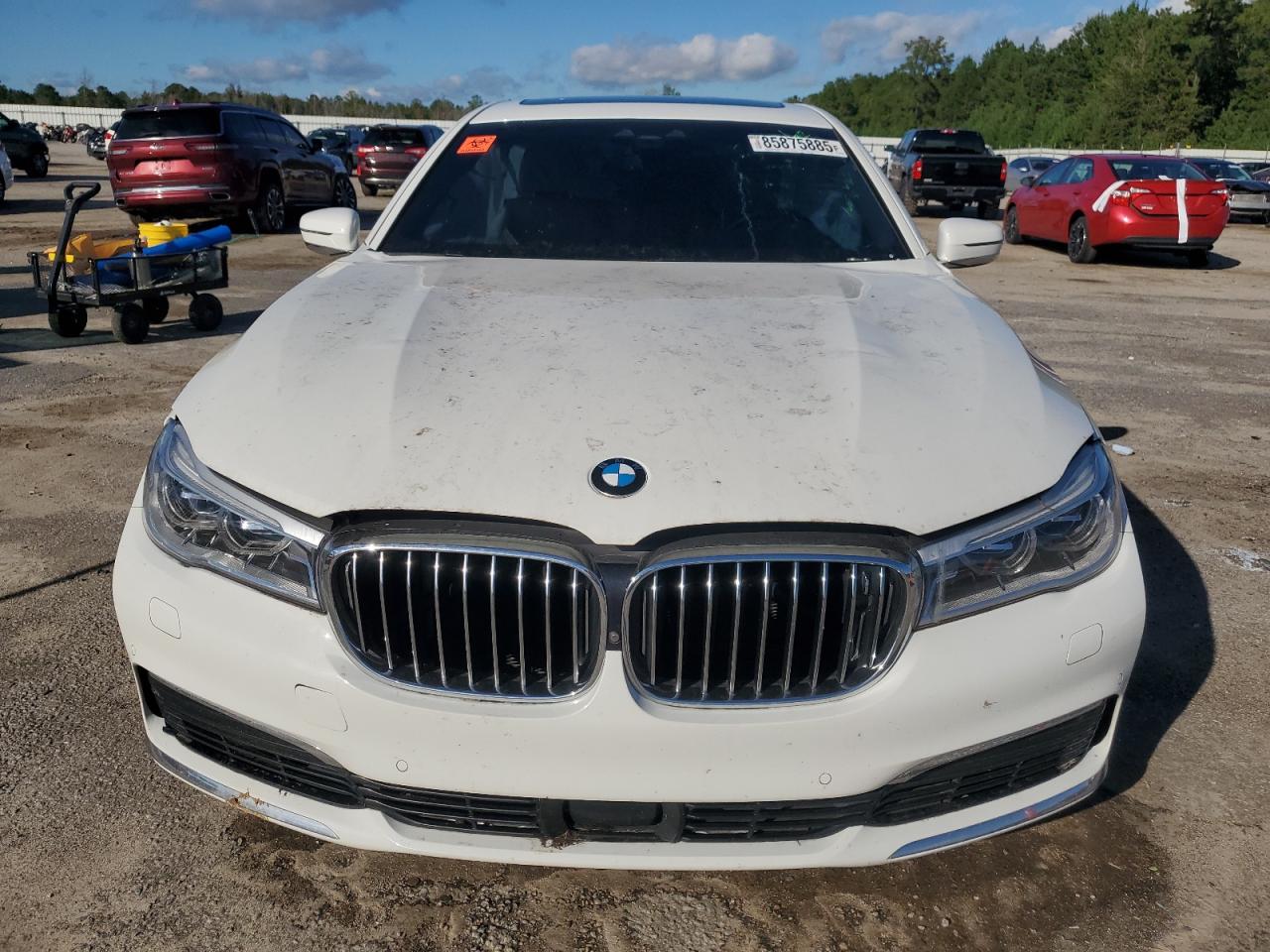 BMW 7 Series Xi Image 4