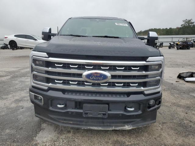 Ford F-250 Super Duty Image 3