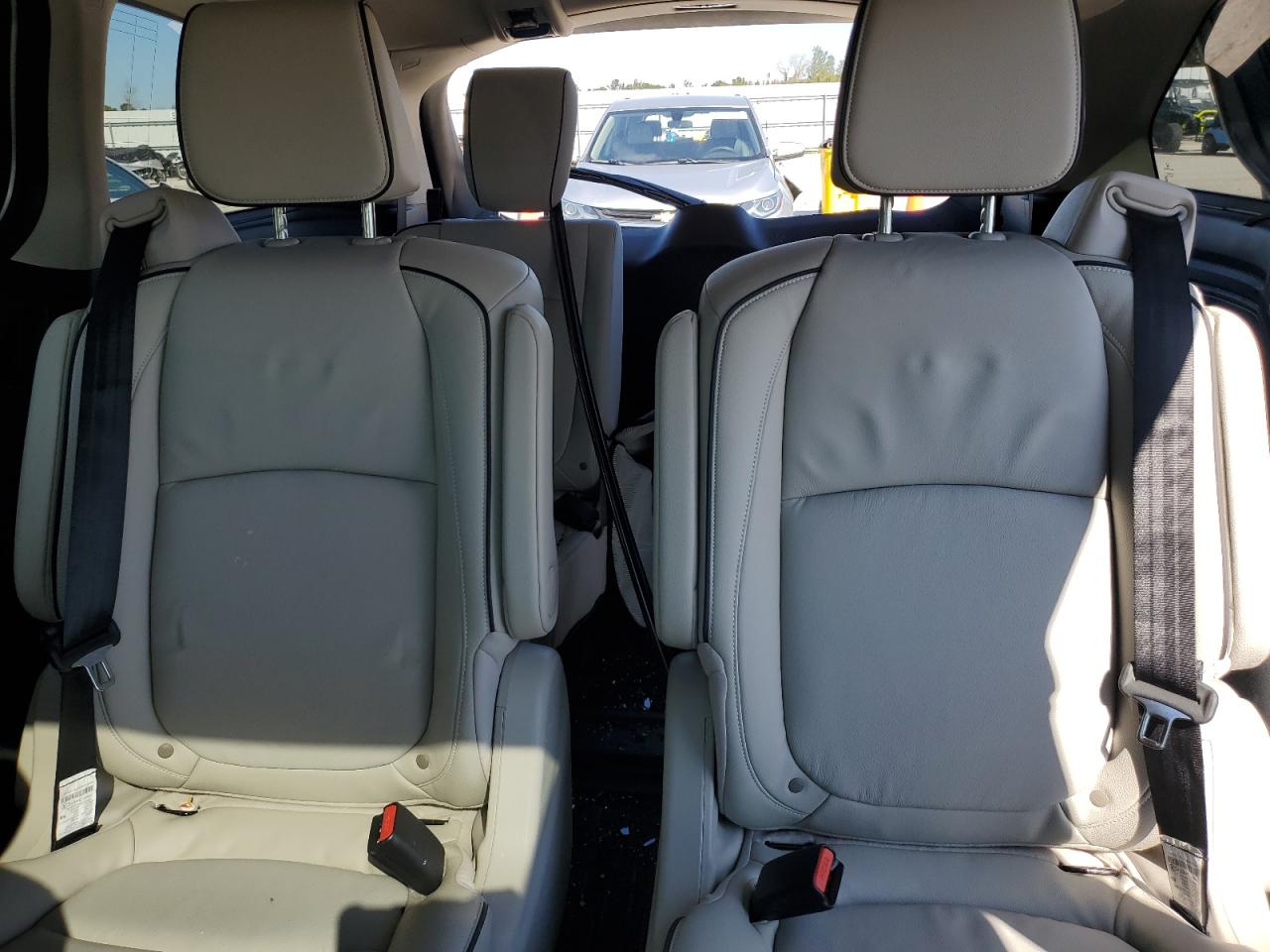 Honda Odyssey Touring Image 13