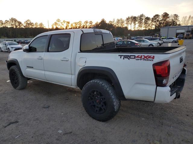 Toyota Tacoma Double Cab Image 4