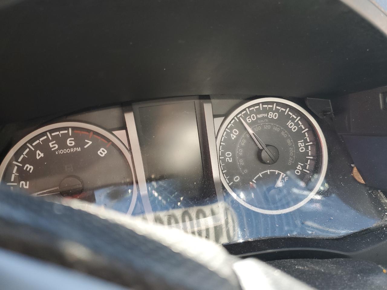 Toyota Tacoma Double Cab Image 8