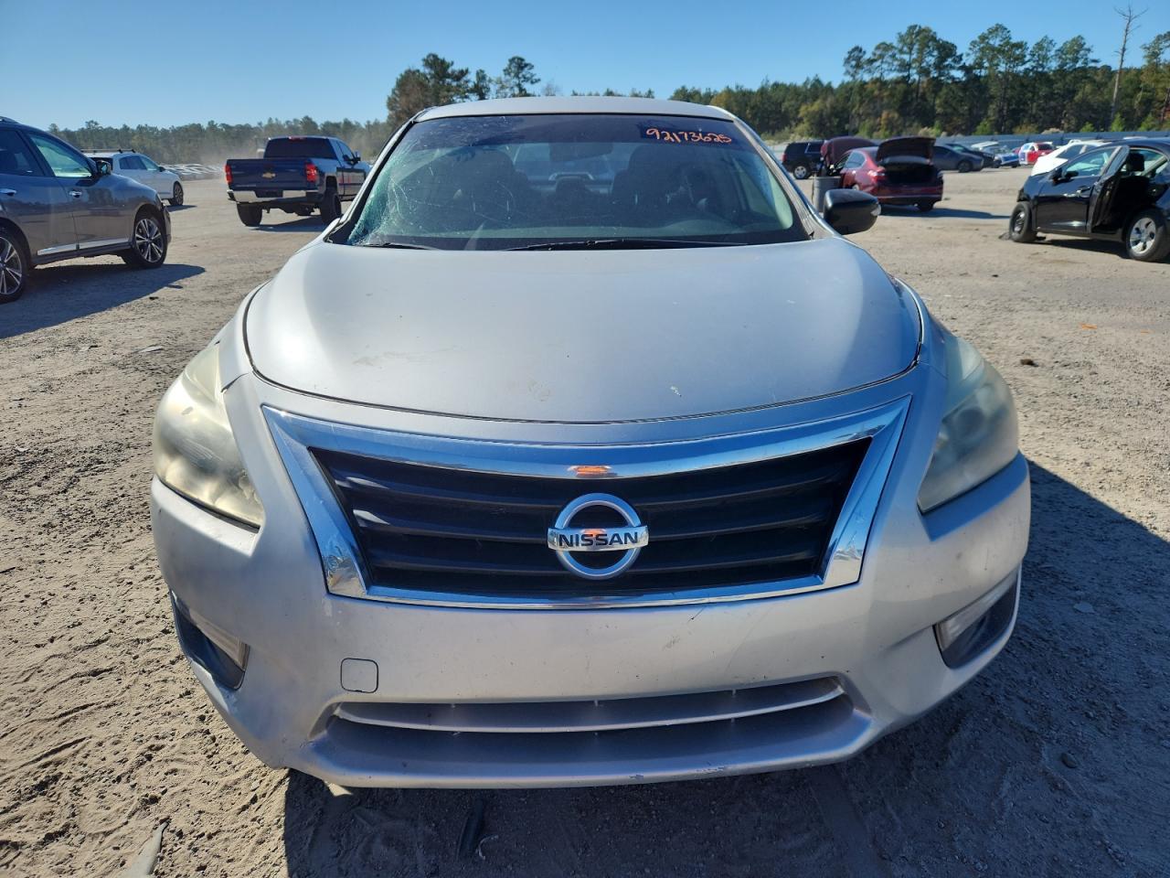 Nissan Altima 2.5 Image 8